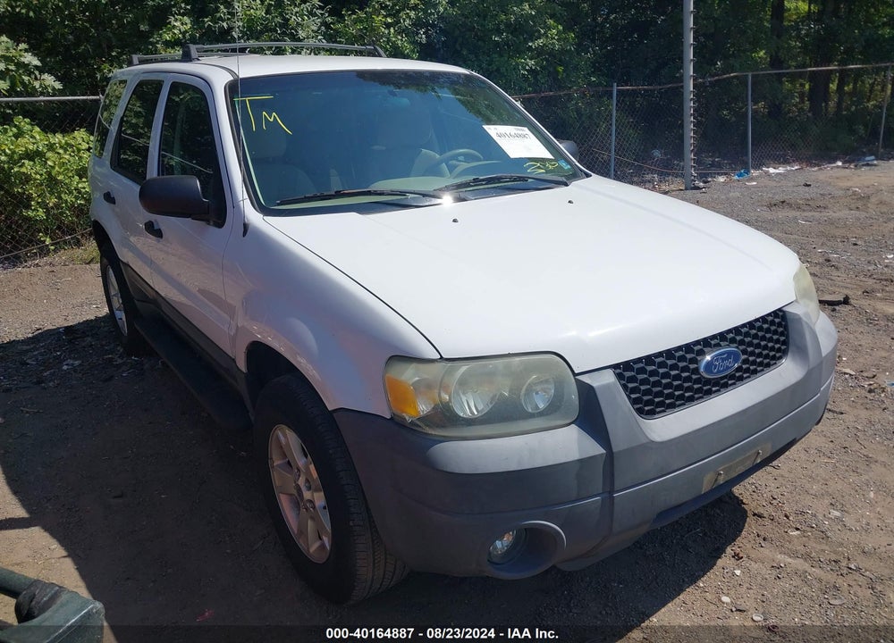 2005 FORD ESCAPE XLT VIN: 1FMYU03105DA06050