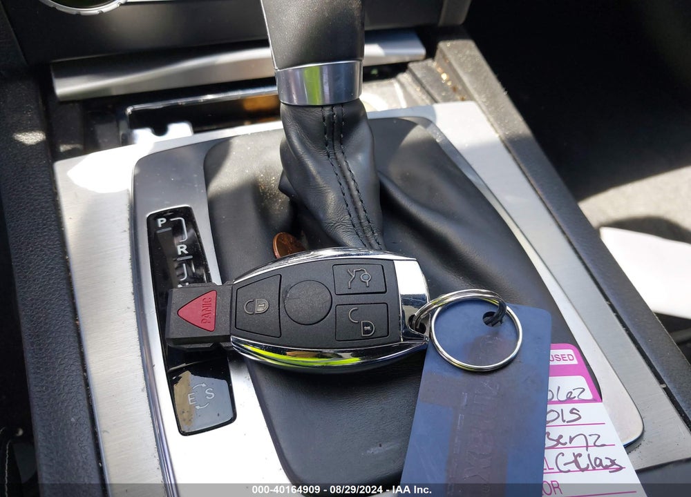 2015 MERCEDES-BENZ C 250 VIN: WDDGJ4HB5FG442061