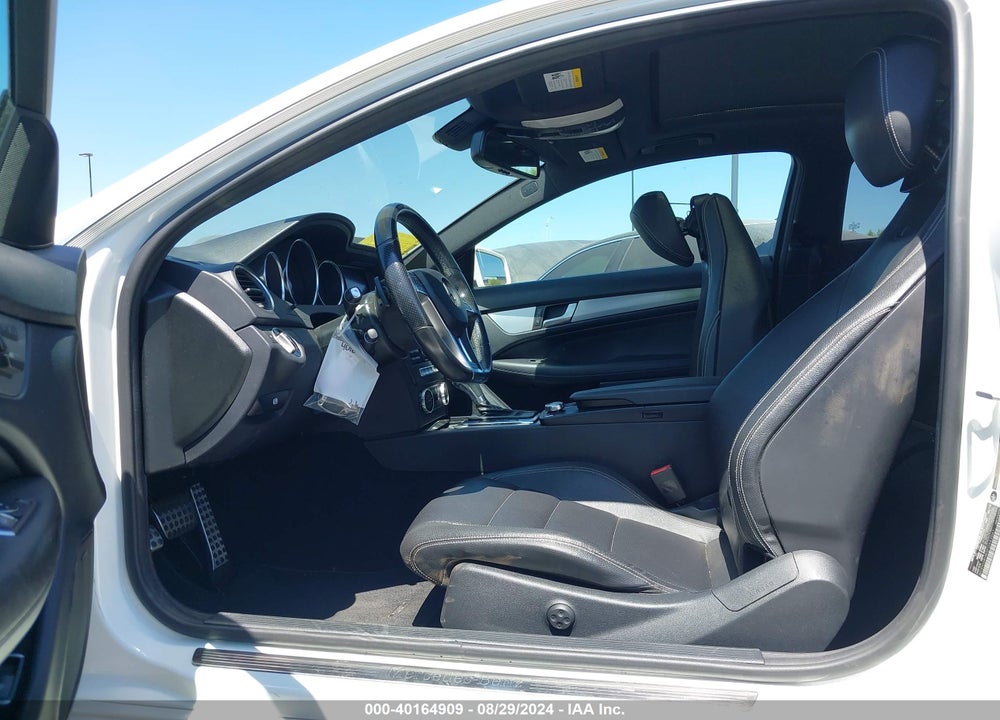 2015 MERCEDES-BENZ C 250 VIN: WDDGJ4HB5FG442061