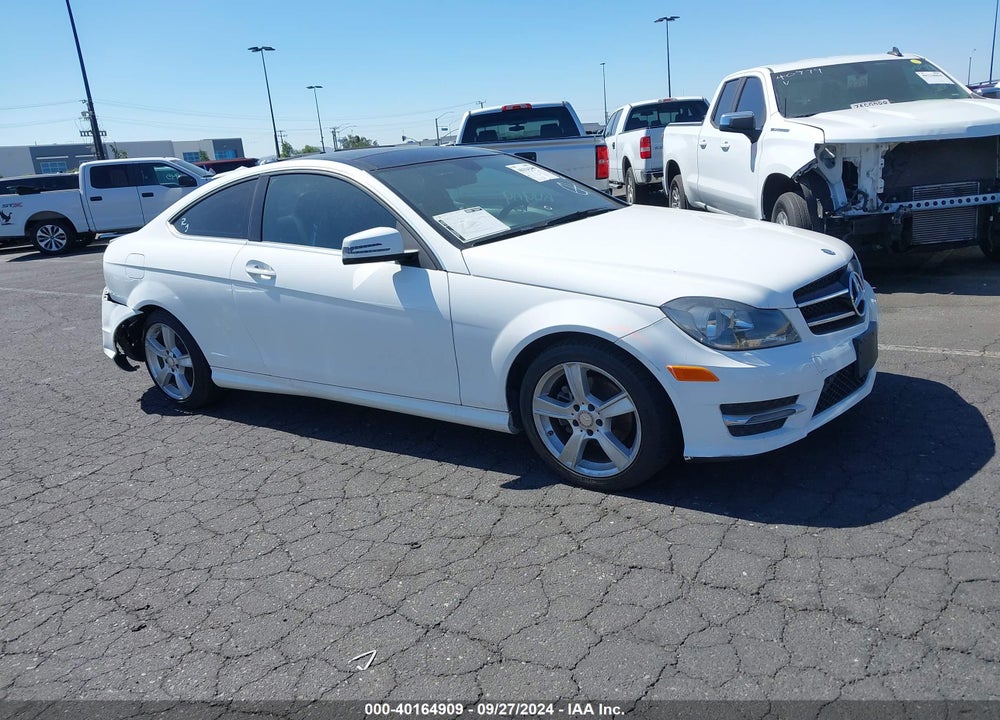 2015 MERCEDES-BENZ C 250 VIN: WDDGJ4HB5FG442061