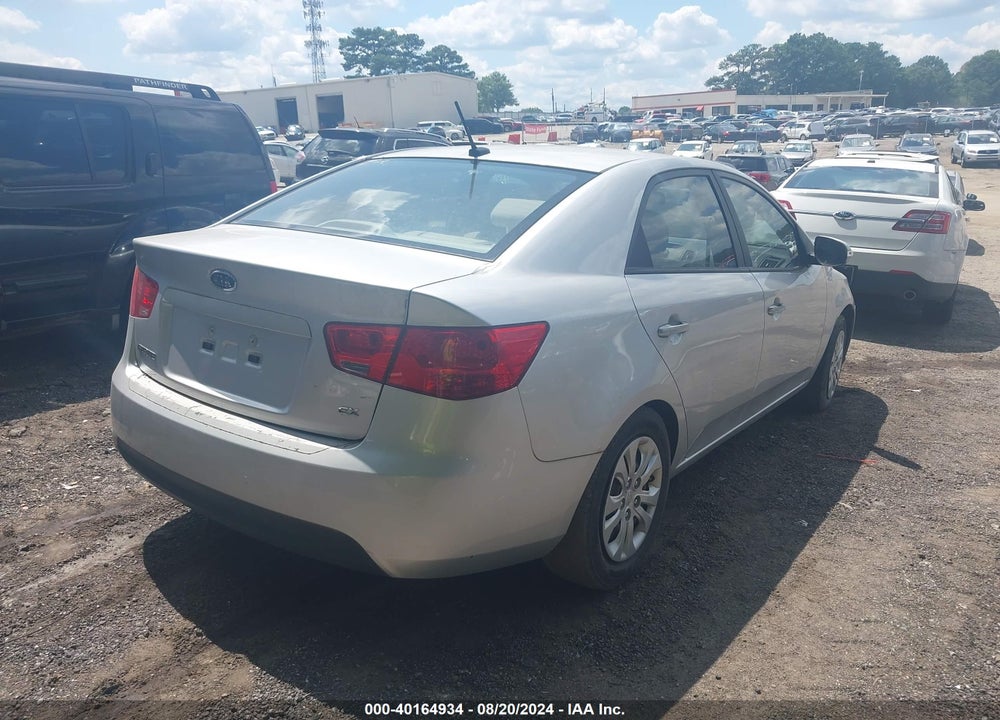 2010 KIA FORTE EX VIN: KNAFU4A29A5849793