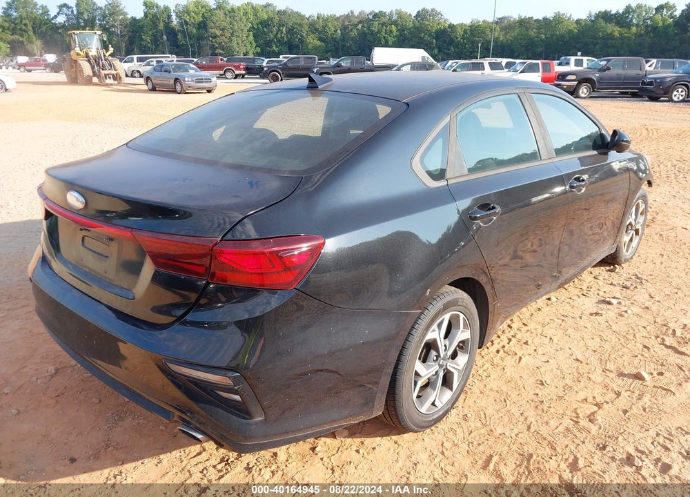 2019 KIA FORTE LXS VIN: 3KPF24AD6KE013293