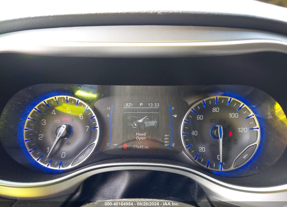 2018 CHRYSLER PACIFICA TOURING L VIN: 2C4RC1BGXJR193599