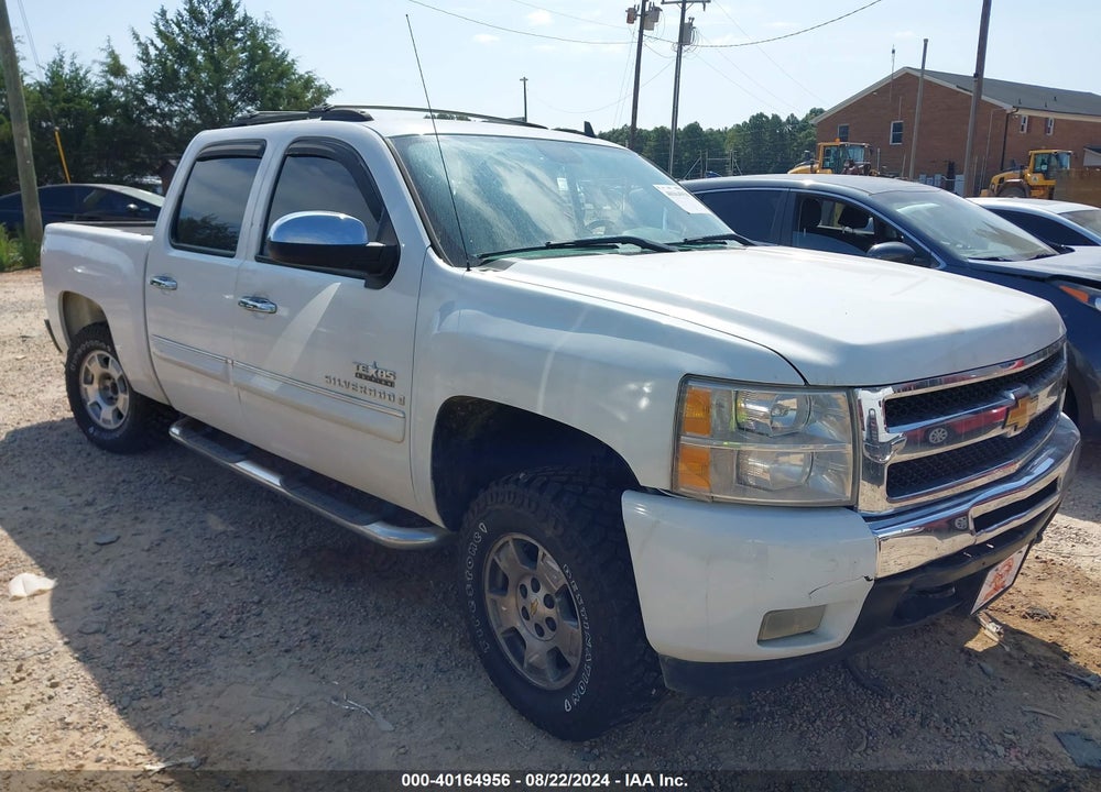 2009 CHEVROLET SILVERADO 1500 LT VIN: 3GCEC230X9G181623