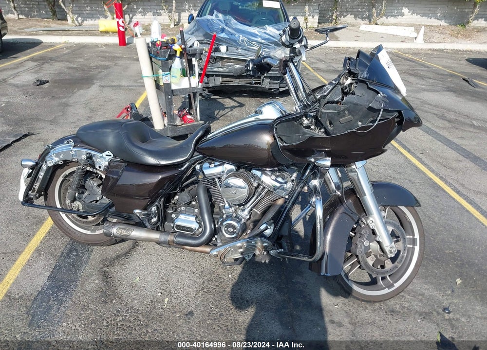 2018 HARLEY-DAVIDSON FLTRX ROAD GLIDE VIN: 1HD1KHC30JB654990
