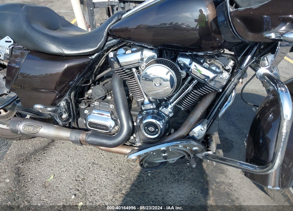 2018 HARLEY-DAVIDSON FLTRX ROAD GLIDE VIN: 1HD1KHC30JB654990