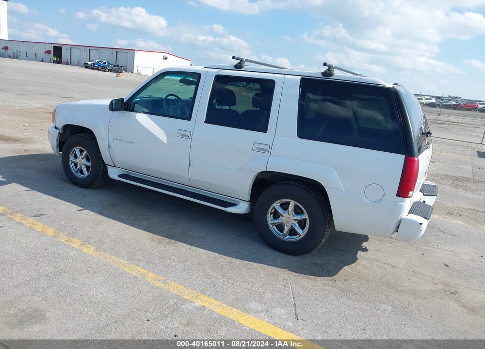 2000 CADILLAC ESCALADE STANDARD VIN: 1GYEK63R7YR220525