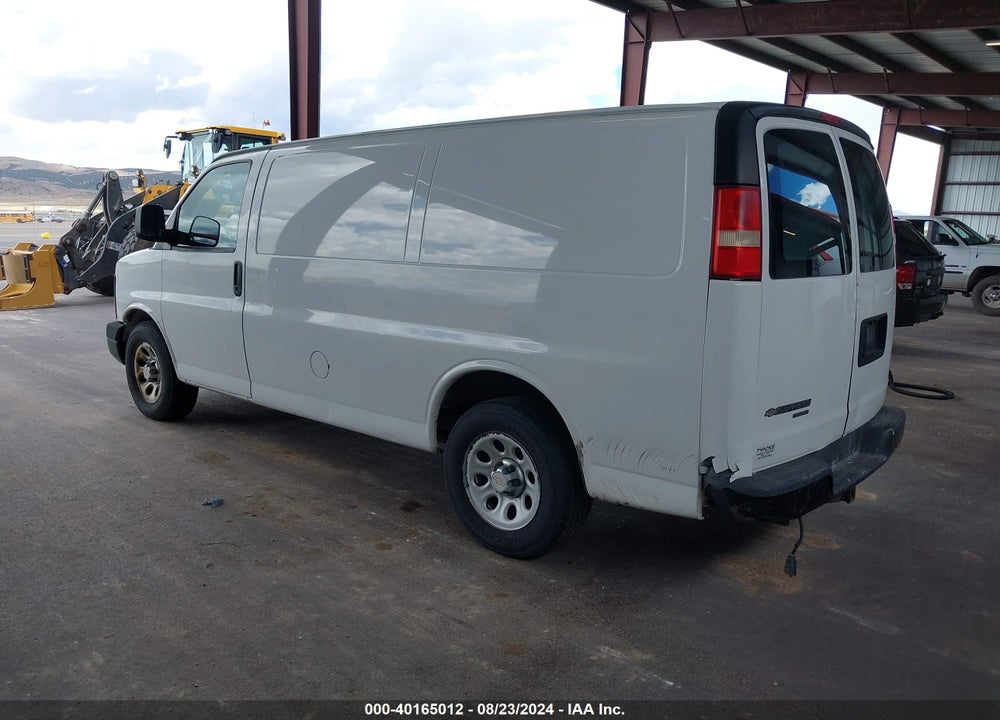2011 CHEVROLET EXPRESS 1500 WORK VAN VIN: 1GCSGAFX5B1105953