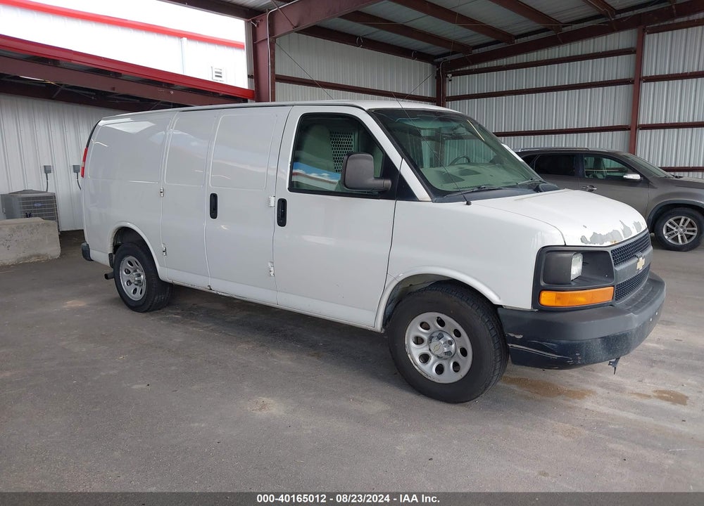 2011 CHEVROLET EXPRESS 1500 WORK VAN VIN: 1GCSGAFX5B1105953