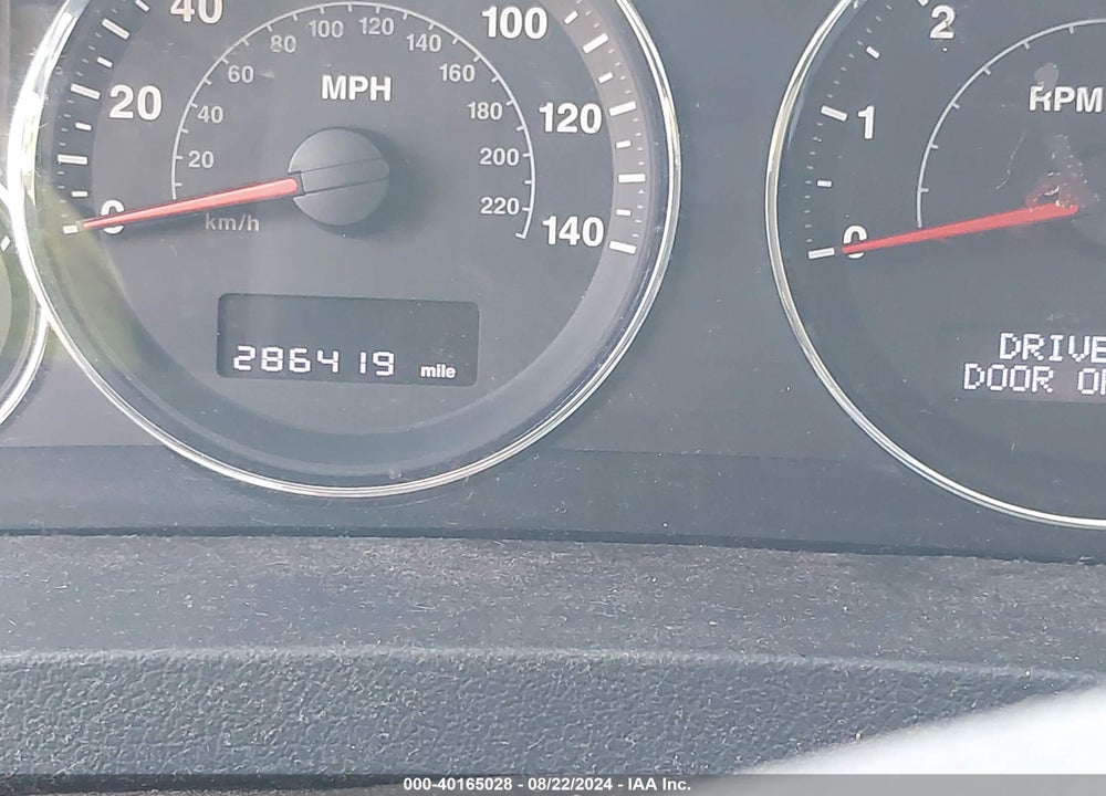 2008 JEEP GRAND CHEROKEE LAREDO VIN: 1J8GR48K18C123214