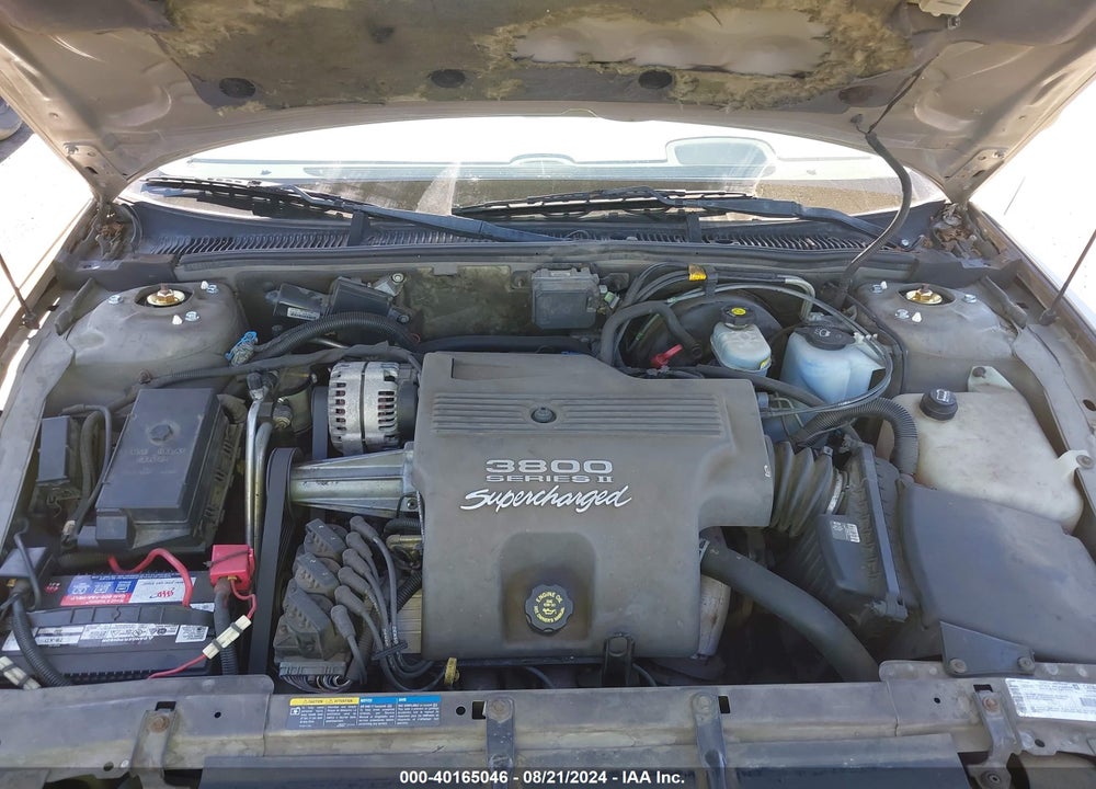2002 BUICK PARK AVENUE ULTRA VIN: 1G4CU541824182085