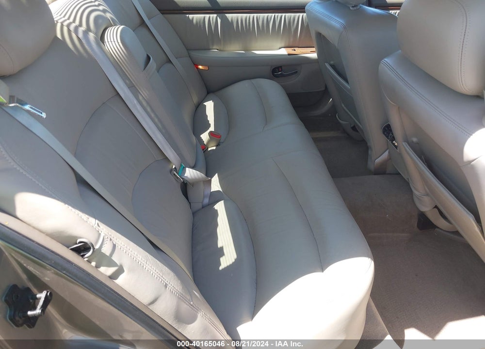 2002 BUICK PARK AVENUE ULTRA VIN: 1G4CU541824182085