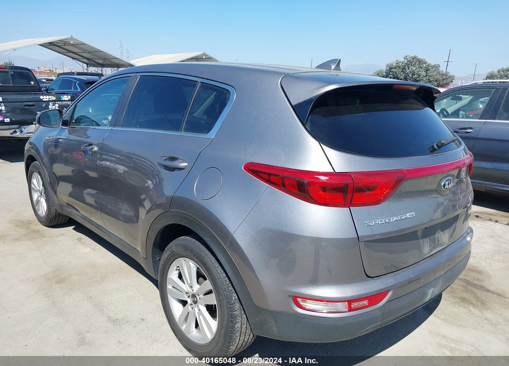 2019 KIA SPORTAGE LX VIN: KNDPM3AC6K7505841