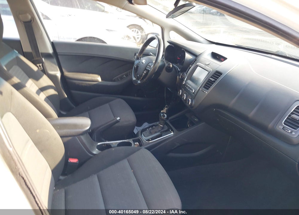2017 KIA FORTE S VIN: 3KPFL4A75HE107620