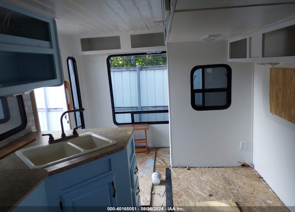 2008 KEYSTONE RV LAREDO TRAVEL TRAILER VIN: 4YDT272218L602475