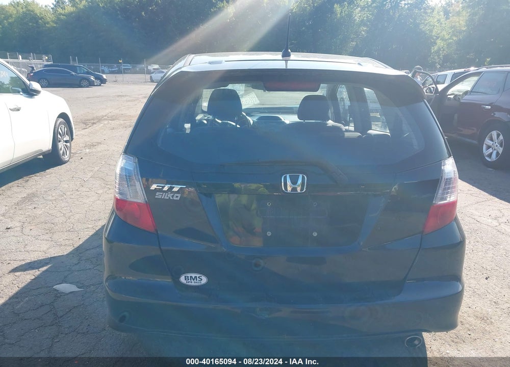 2010 HONDA FIT SPORT VIN: JHMGE8G45AC040824