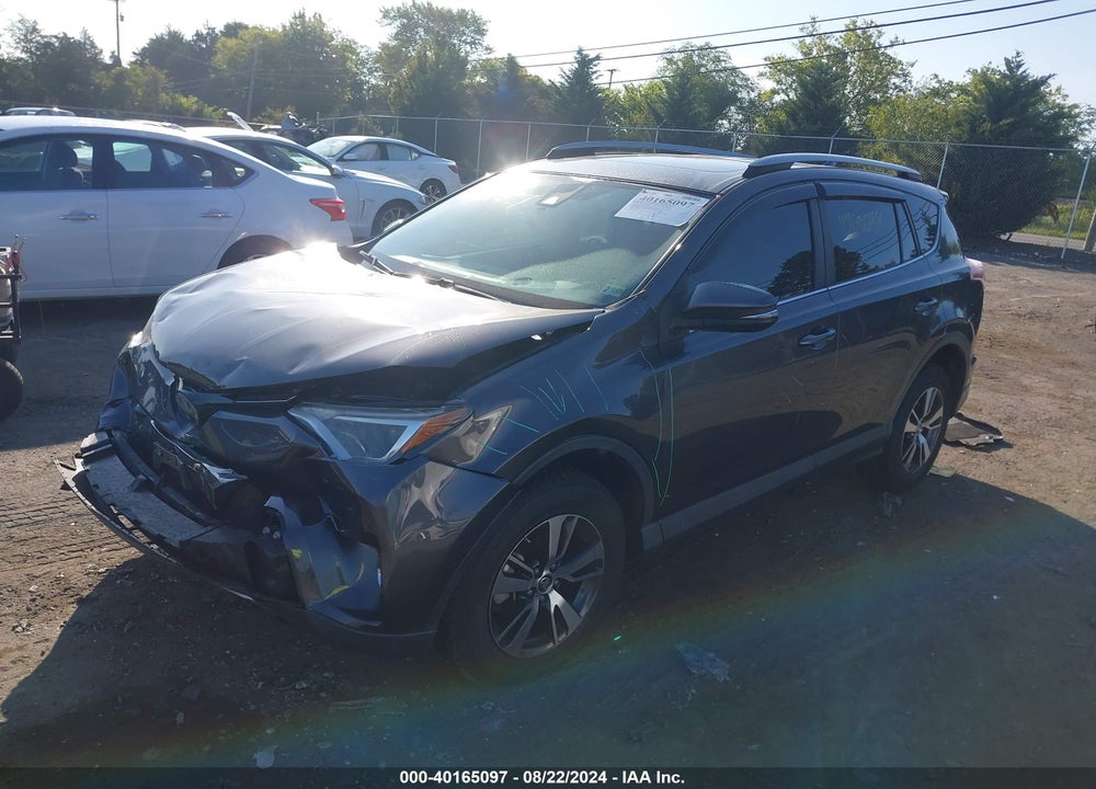 2017 TOYOTA RAV4 XLE VIN: JTMRFREV8HJ131343