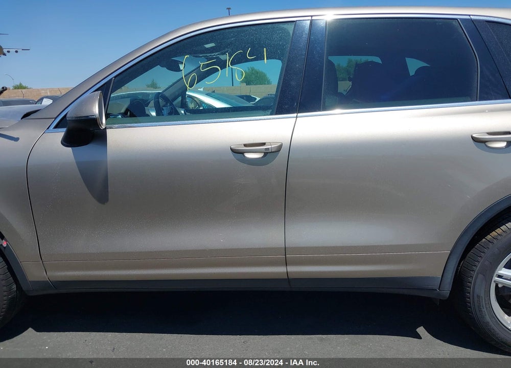 2016 PORSCHE CAYENNE VIN: WP1AA2A22GLA04295