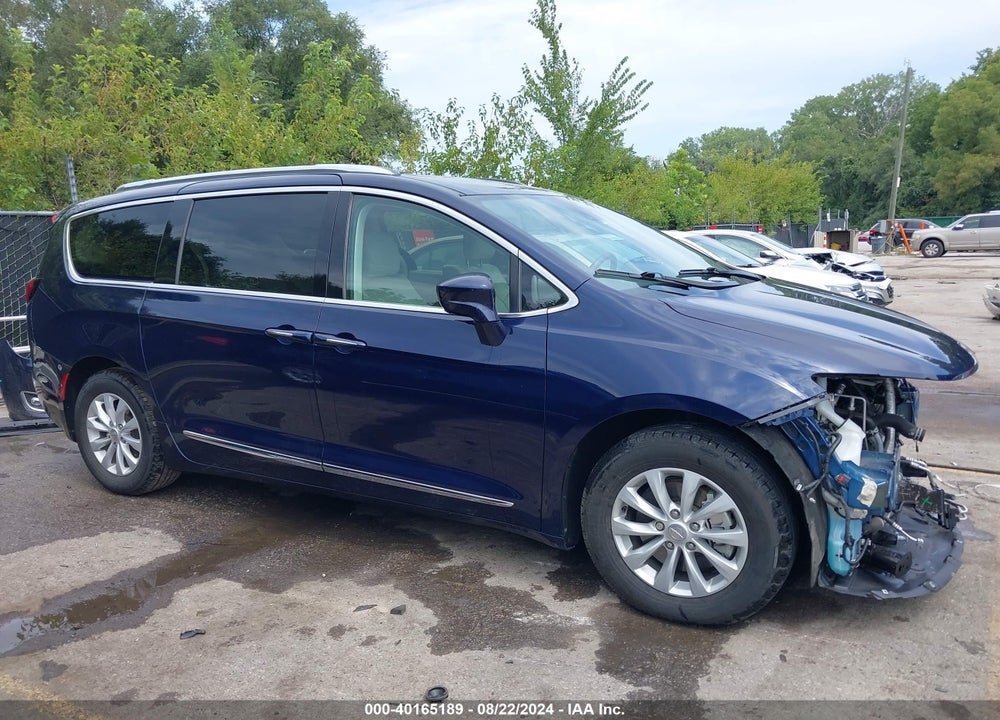 2018 CHRYSLER PACIFICA TOURING L PLUS VIN: 2C4RC1EG8JR355144