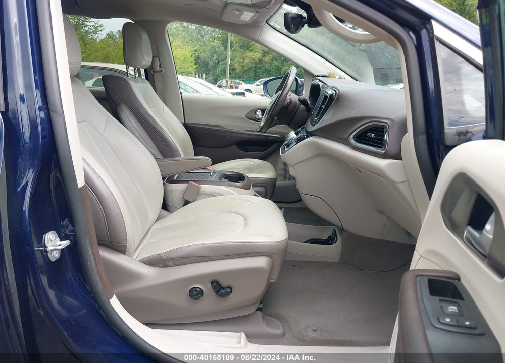 2018 CHRYSLER PACIFICA TOURING L PLUS VIN: 2C4RC1EG8JR355144