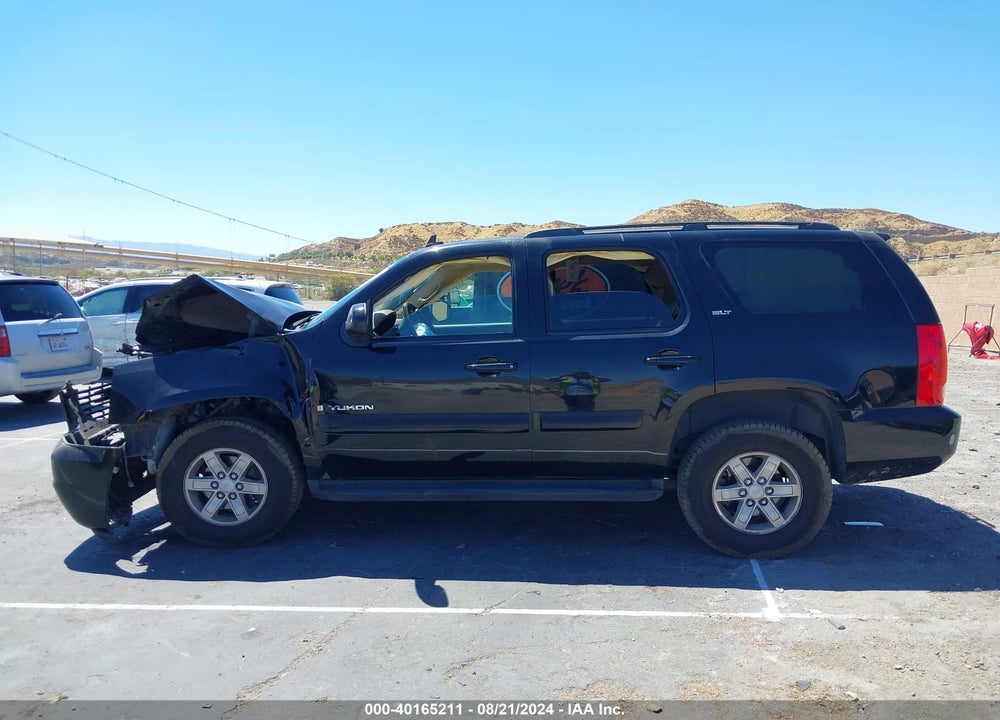 2008 GMC YUKON SLT VIN: 1GKFK13018R137613