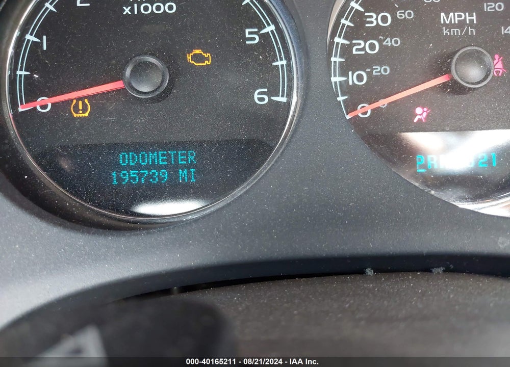2008 GMC YUKON SLT VIN: 1GKFK13018R137613