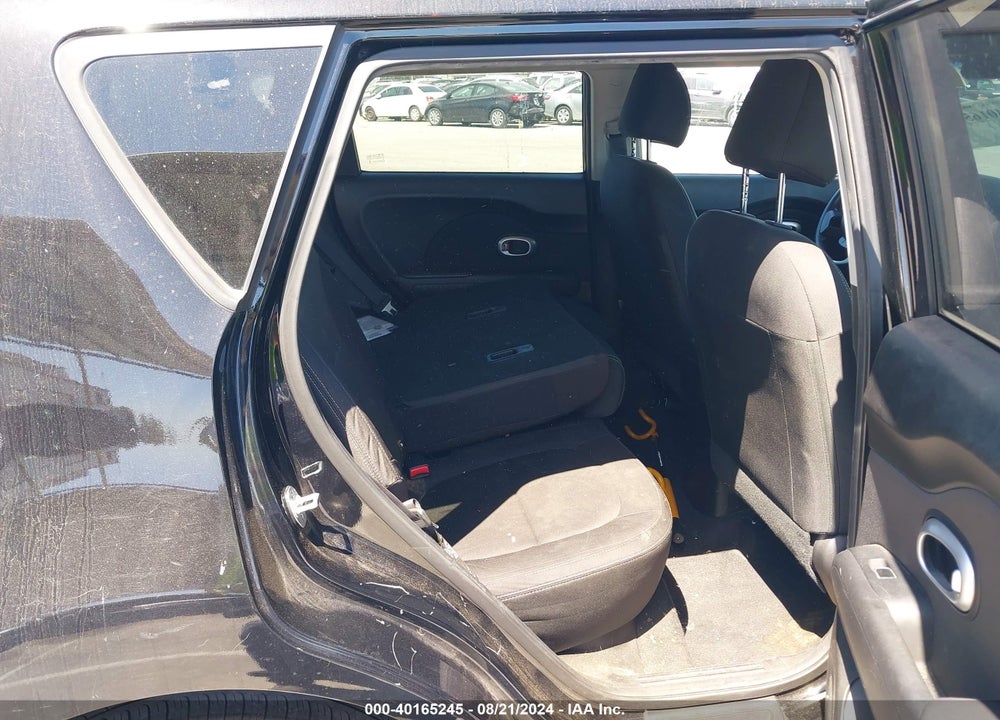 2018 KIA SOUL VIN: KNDJN2A27J7601951
