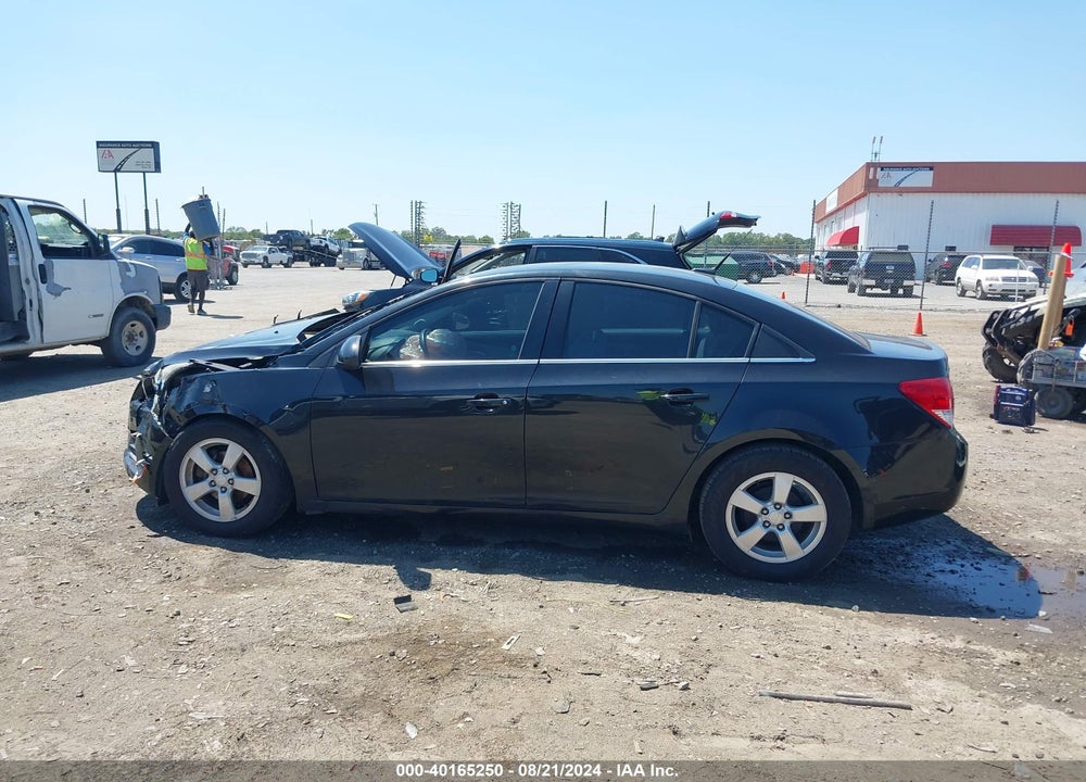 2014 CHEVROLET CRUZE 1LT AUTO VIN: 1G1PC5SB6E7379594