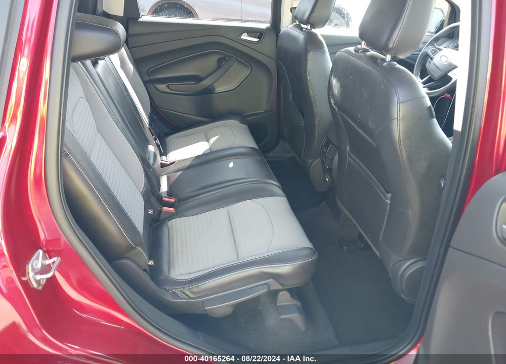 2018 FORD ESCAPE SE VIN: 1FMCU9GD8JUA18475