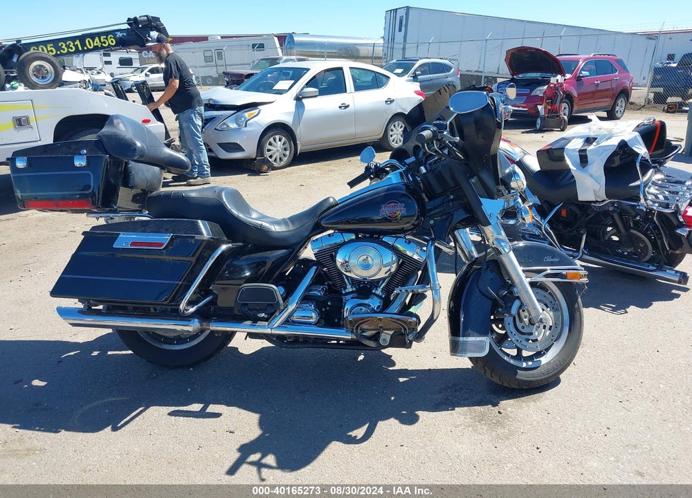 2004 HARLEY-DAVIDSON FLHT CLASSIC VIN: 1HD1DJV124Y613033