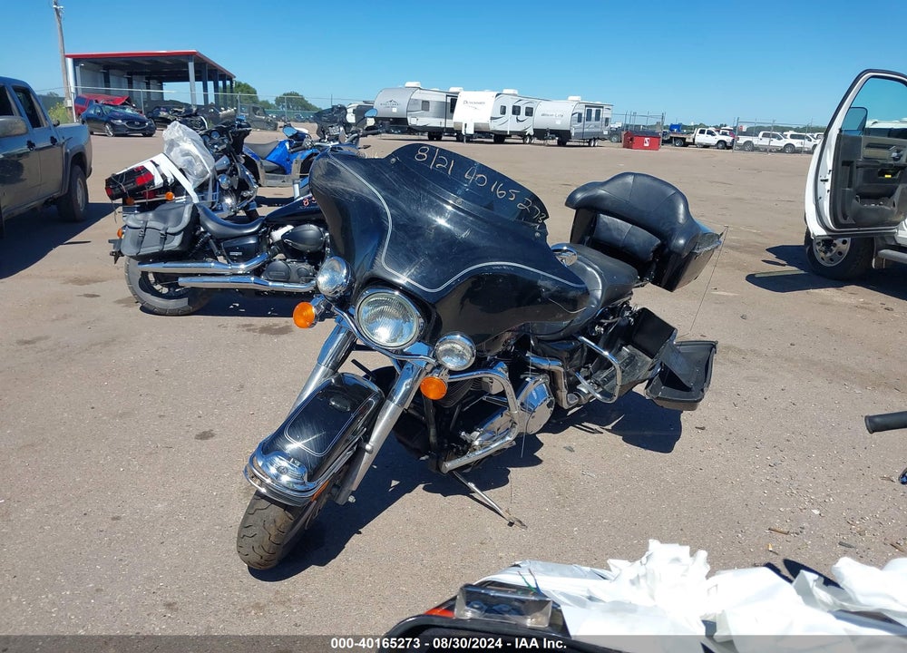 2004 HARLEY-DAVIDSON FLHT CLASSIC VIN: 1HD1DJV124Y613033