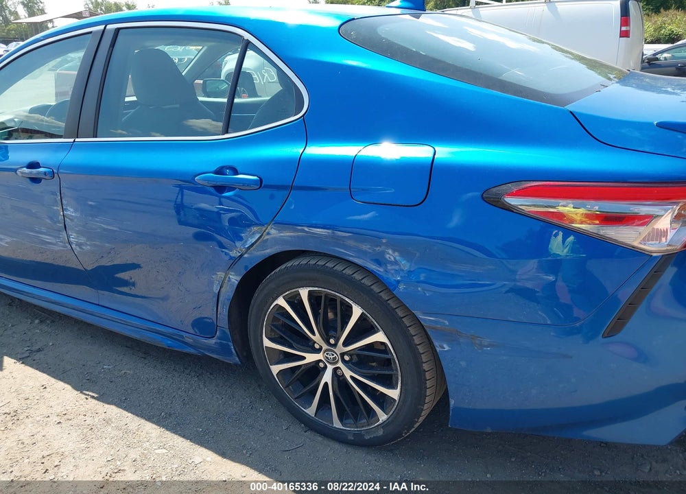 2019 TOYOTA CAMRY SE VIN: 4T1B11HK2KU217056
