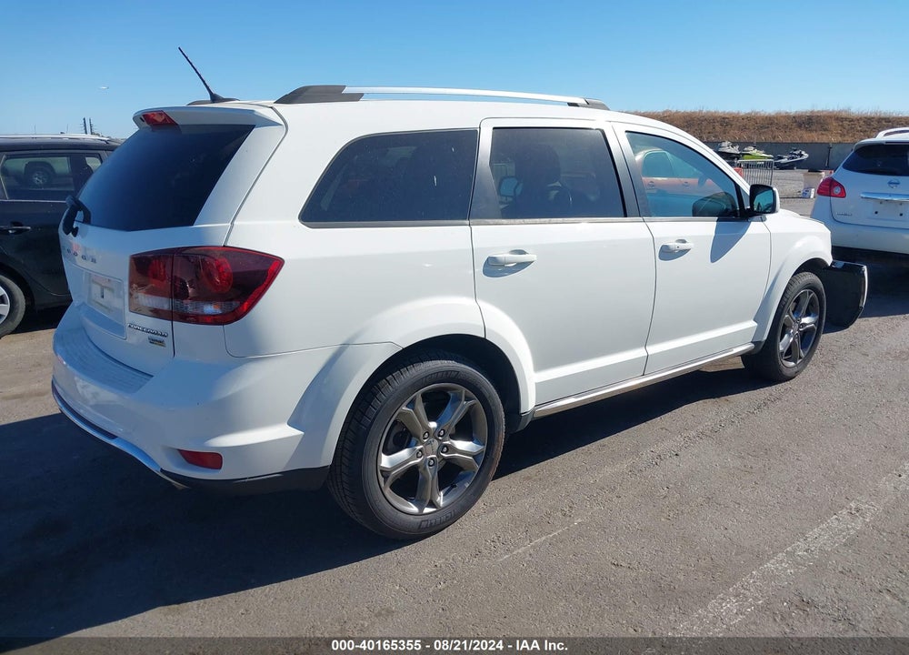 2016 DODGE JOURNEY CROSSROAD PLUS VIN: 3C4PDCGG3GT211567