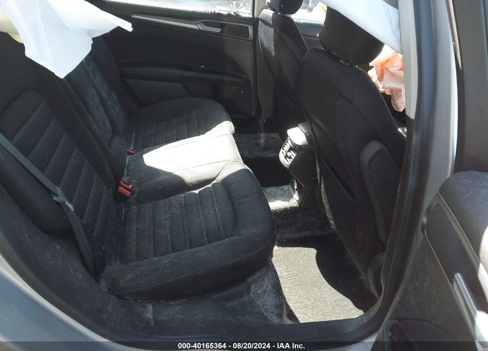 2015 FORD FUSION SE VIN: 3FA6P0H7XFR229436
