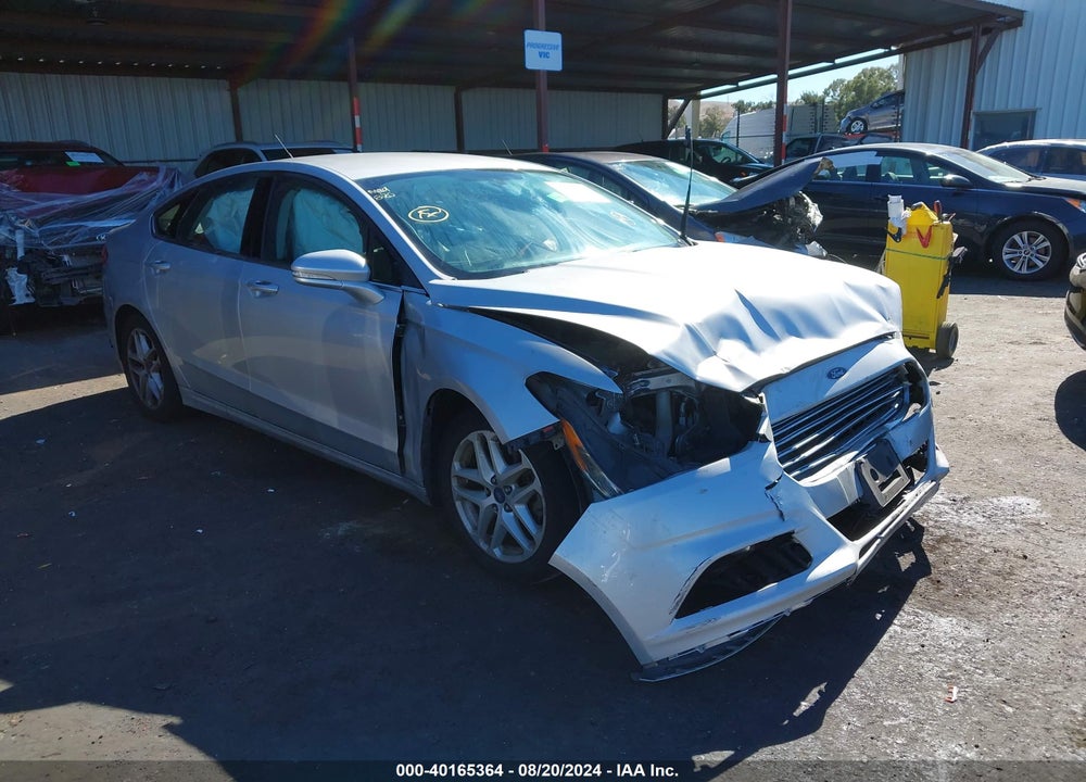 2015 FORD FUSION SE VIN: 3FA6P0H7XFR229436