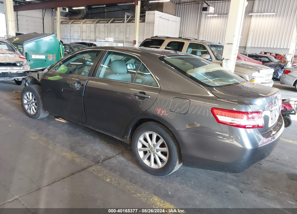 2011 TOYOTA CAMRY XLE VIN: 4T4BF3EK0BR144731