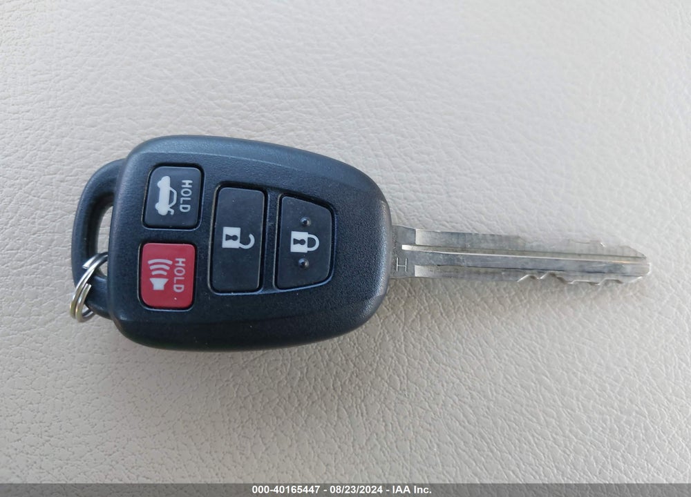 2016 TOYOTA CAMRY XLE VIN: 4T1BF1FK1GU592707