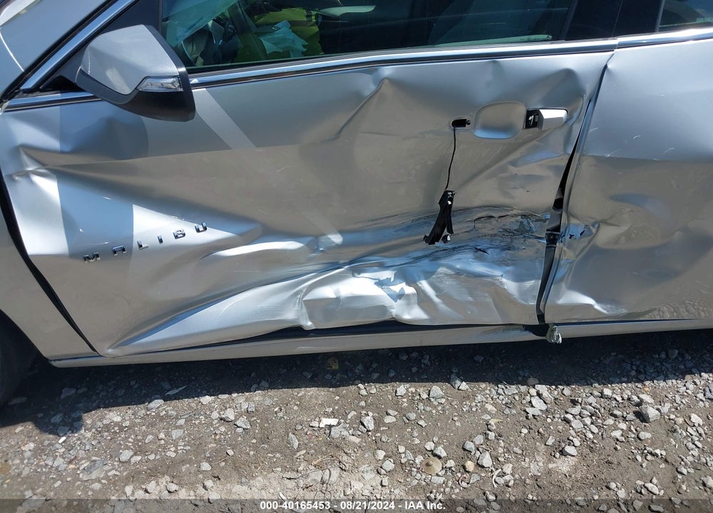 2018 CHEVROLET MALIBU LT VIN: 1G1ZD5ST6JF123504