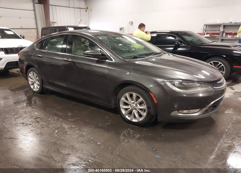 2015 CHRYSLER 200 C VIN: 1C3CCCCB7FN757674