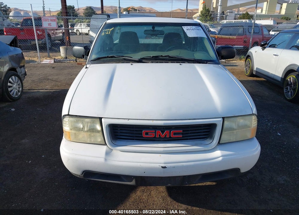 2001 GMC SONOMA VIN: 1GTCS195X18246083