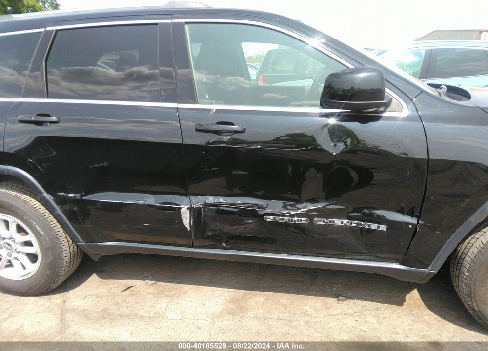 2019 JEEP GRAND CHEROKEE LAREDO E 4X4 VIN: 1C4RJFAG0KC759963