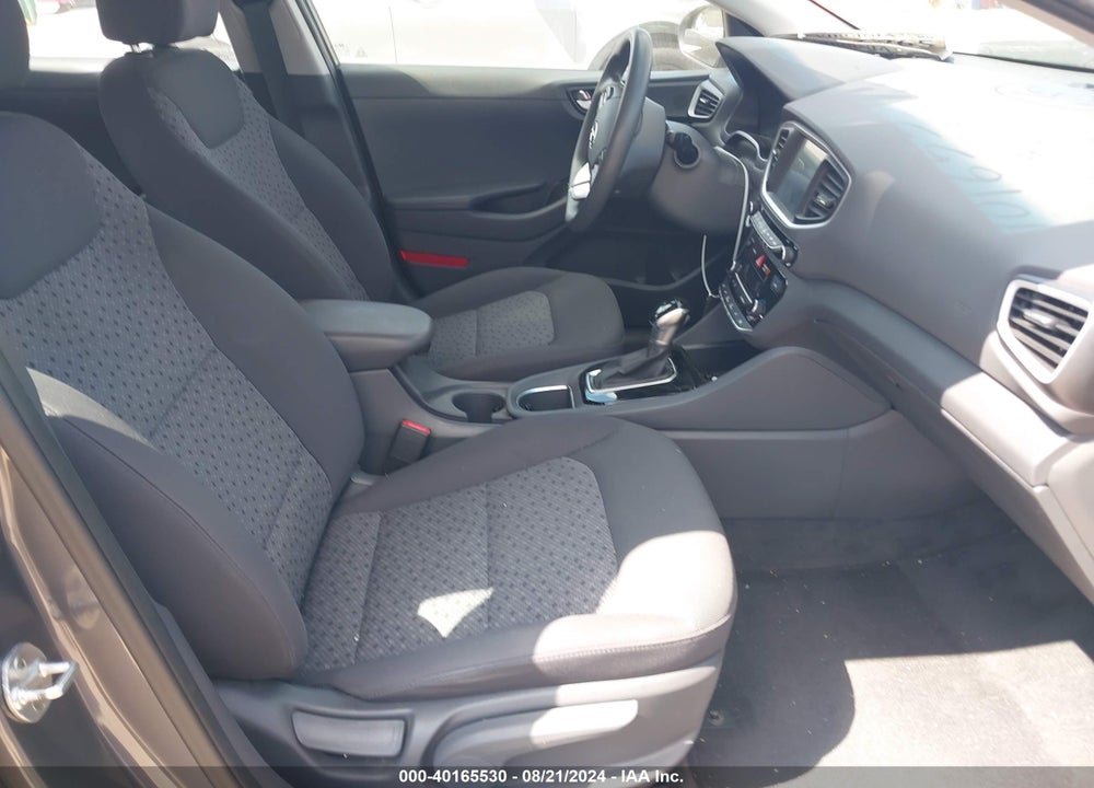 2019 HYUNDAI IONIQ HYBRID BLUE VIN: KMHC65LC4KU107381