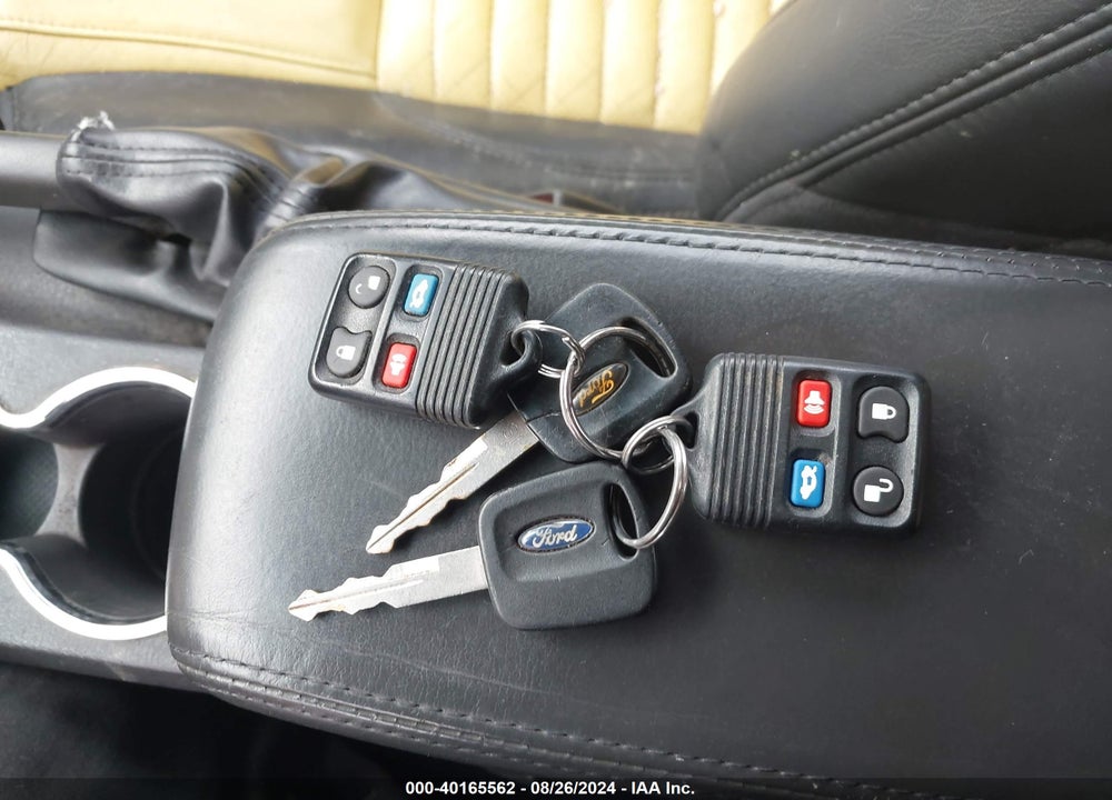 2002 FORD THUNDERBIRD VIN: 1FAHP60A52Y114693