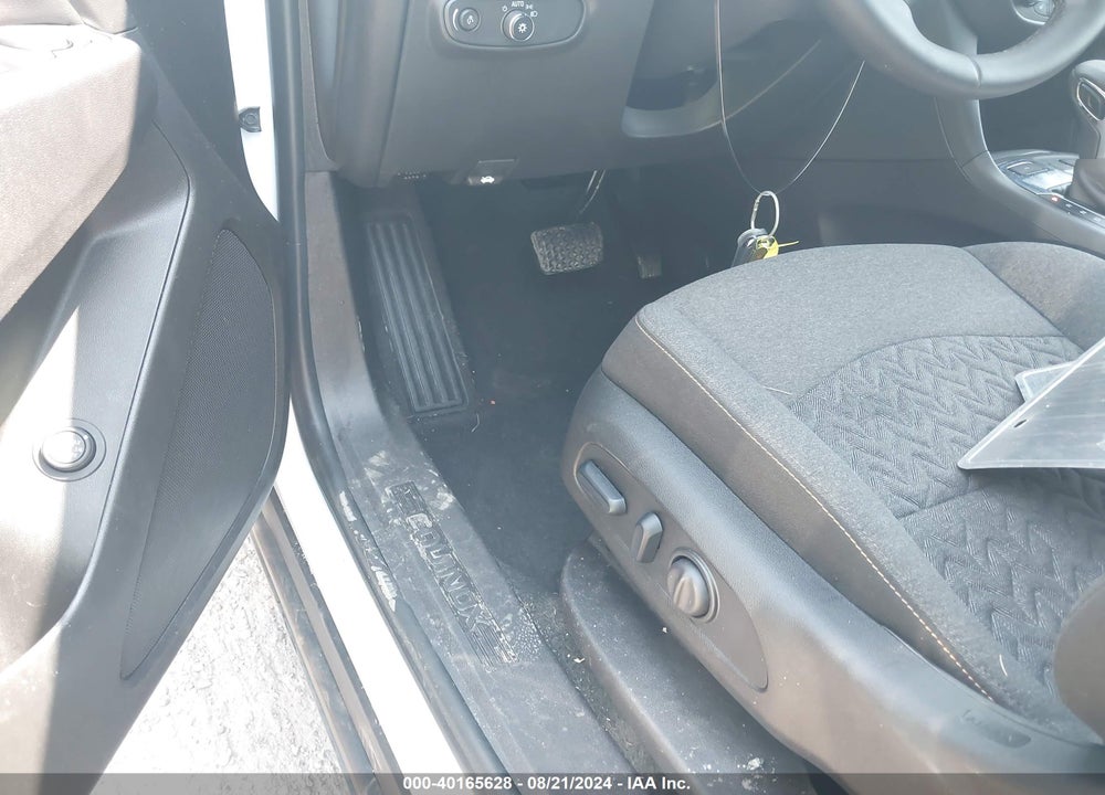 2024 CHEVROLET EQUINOX LT VIN: 3GNAXUEG7RL241056