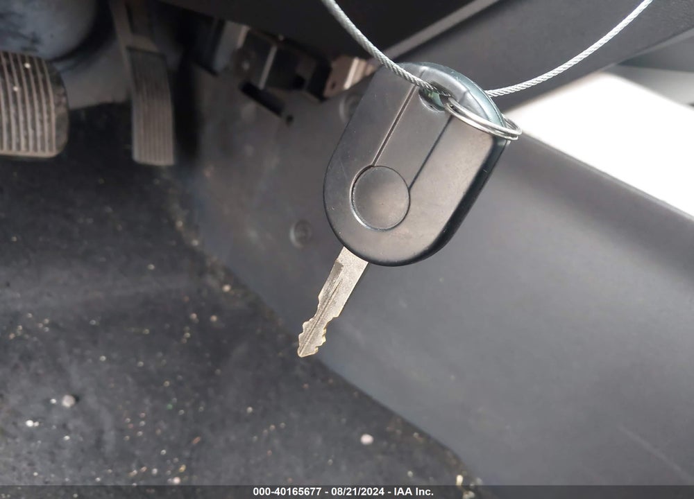 2010 FORD ESCAPE XLT VIN: 1FMCU9DGXAKC76202