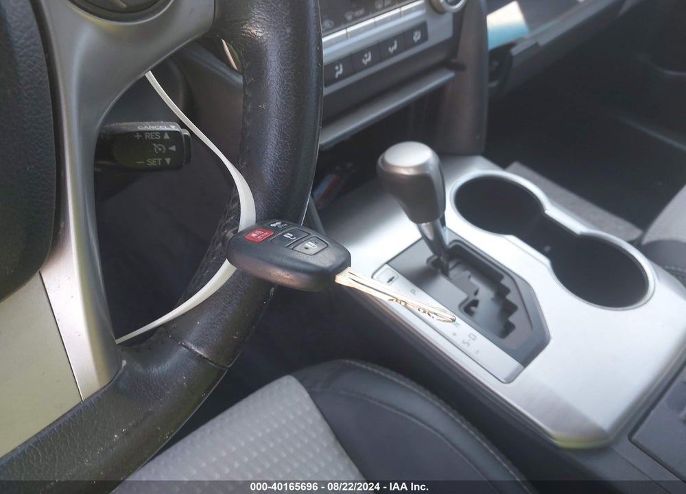 2013 TOYOTA CAMRY SE VIN: 4T1BF1FK8DU218607