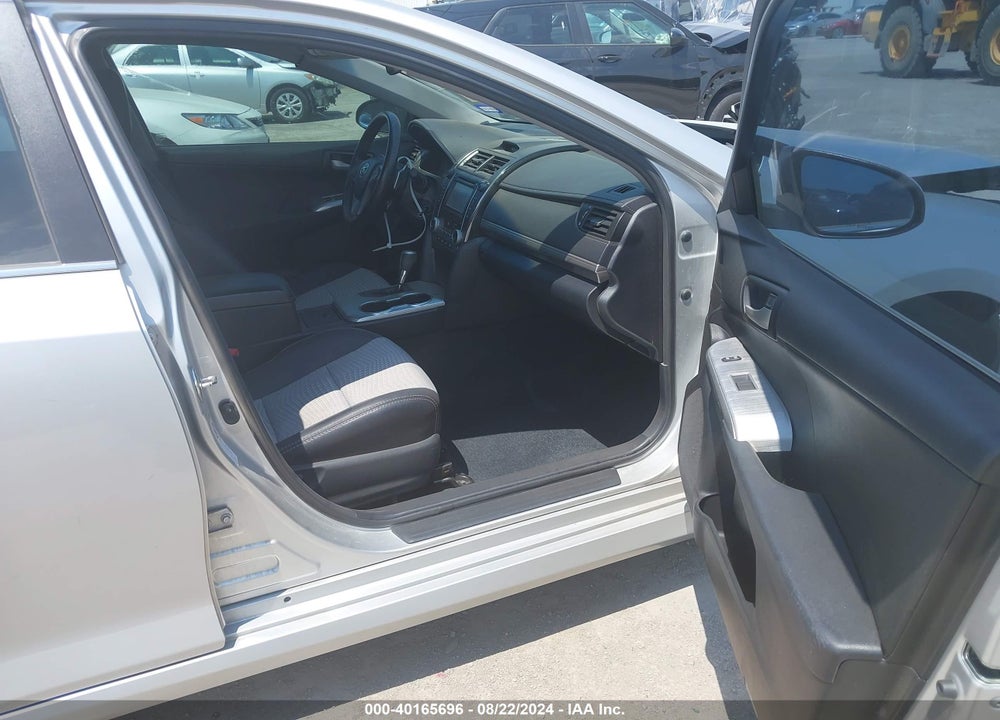 2013 TOYOTA CAMRY SE VIN: 4T1BF1FK8DU218607