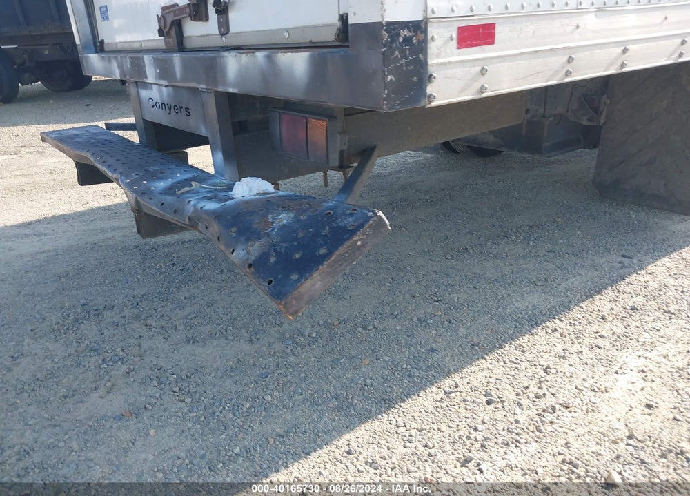 2017 ISUZU NPR HD DSL REG AT VIN: JALC4W169H7000409