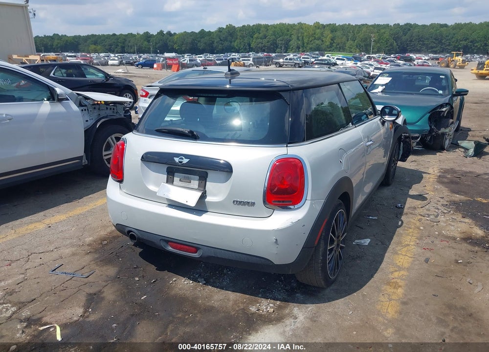 2016 MINI HARDTOP COOPER VIN: WMWXP5C54G3B14851