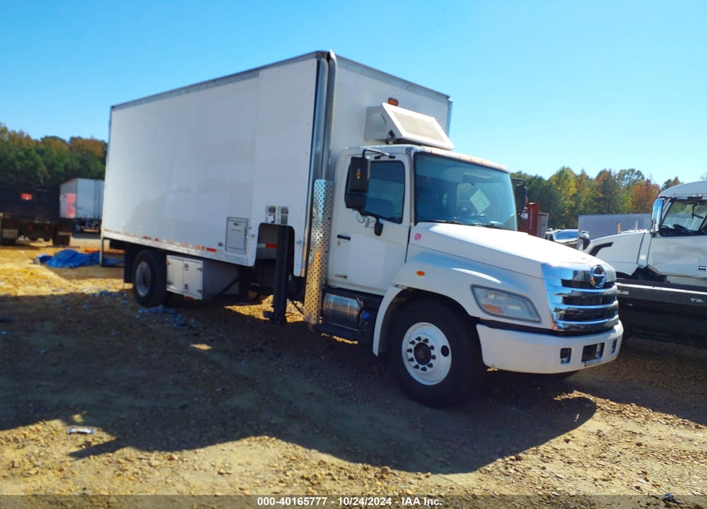 2013 HINO 338 VIN: 5PVNV8JV4D4S52946